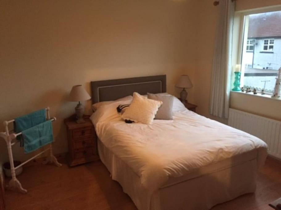 Primrose Cottage, Bushmills - Cosy Self Catering Property Zewnętrze zdjęcie